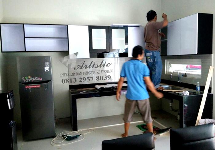 Proses Pemasangan Interior Kitchen Set Pesanan Bapak Ilham di Sleman Daerah Istimewa Yogyakarta